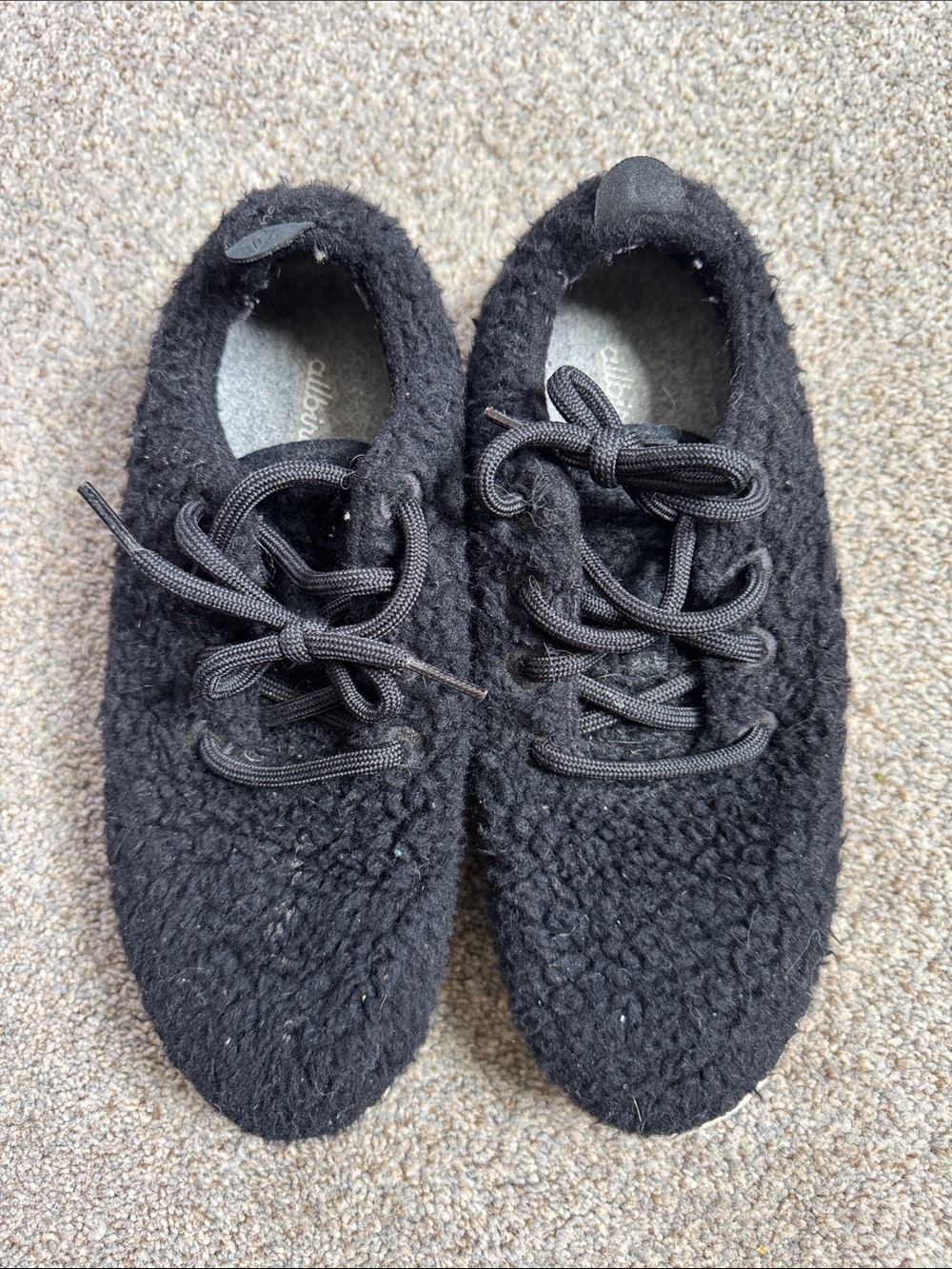 Allbirds Black Sherpa Wool Lace-Up Sneakers size 8